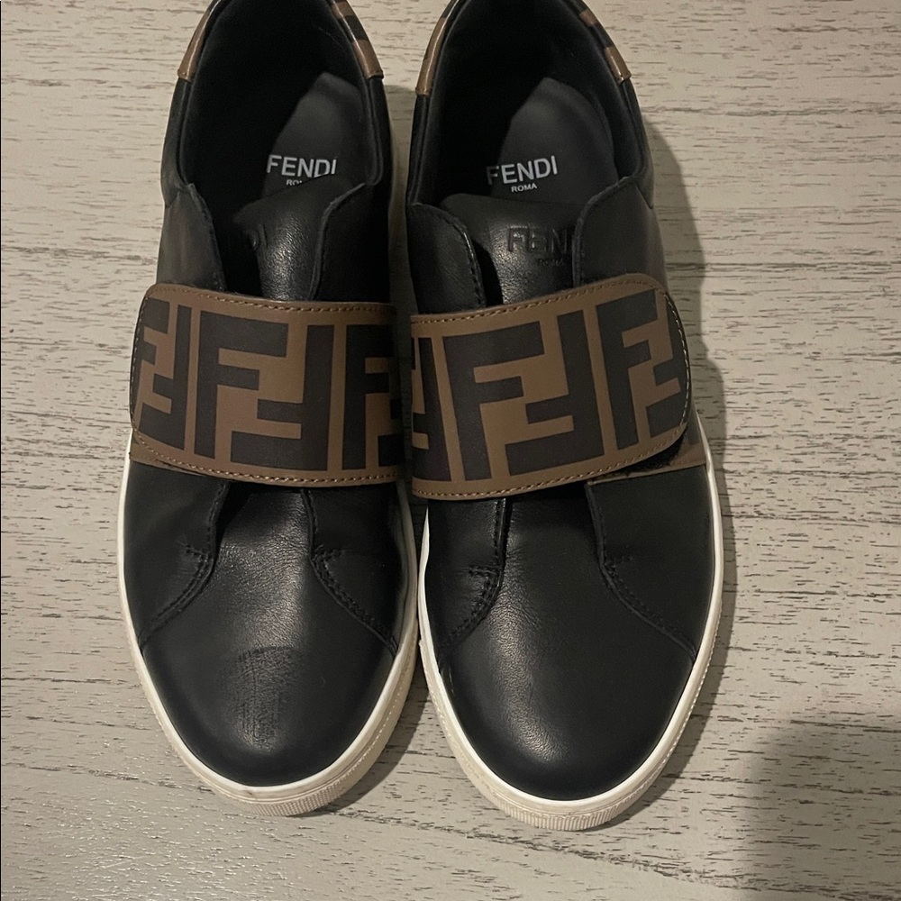 Fendi Men's Black Sneakers with Brown Logo Strap